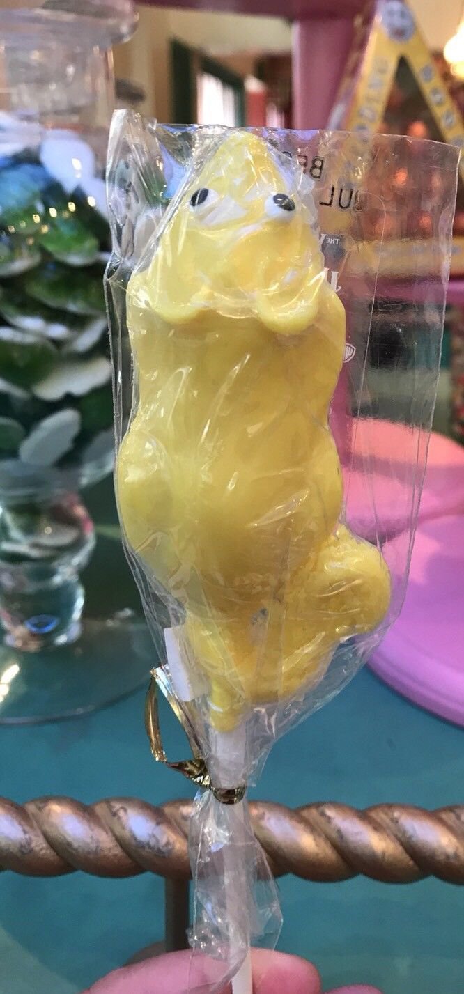 Universal Studios Wizarding World of Harry Potter Banana Ice Mice Lollipop