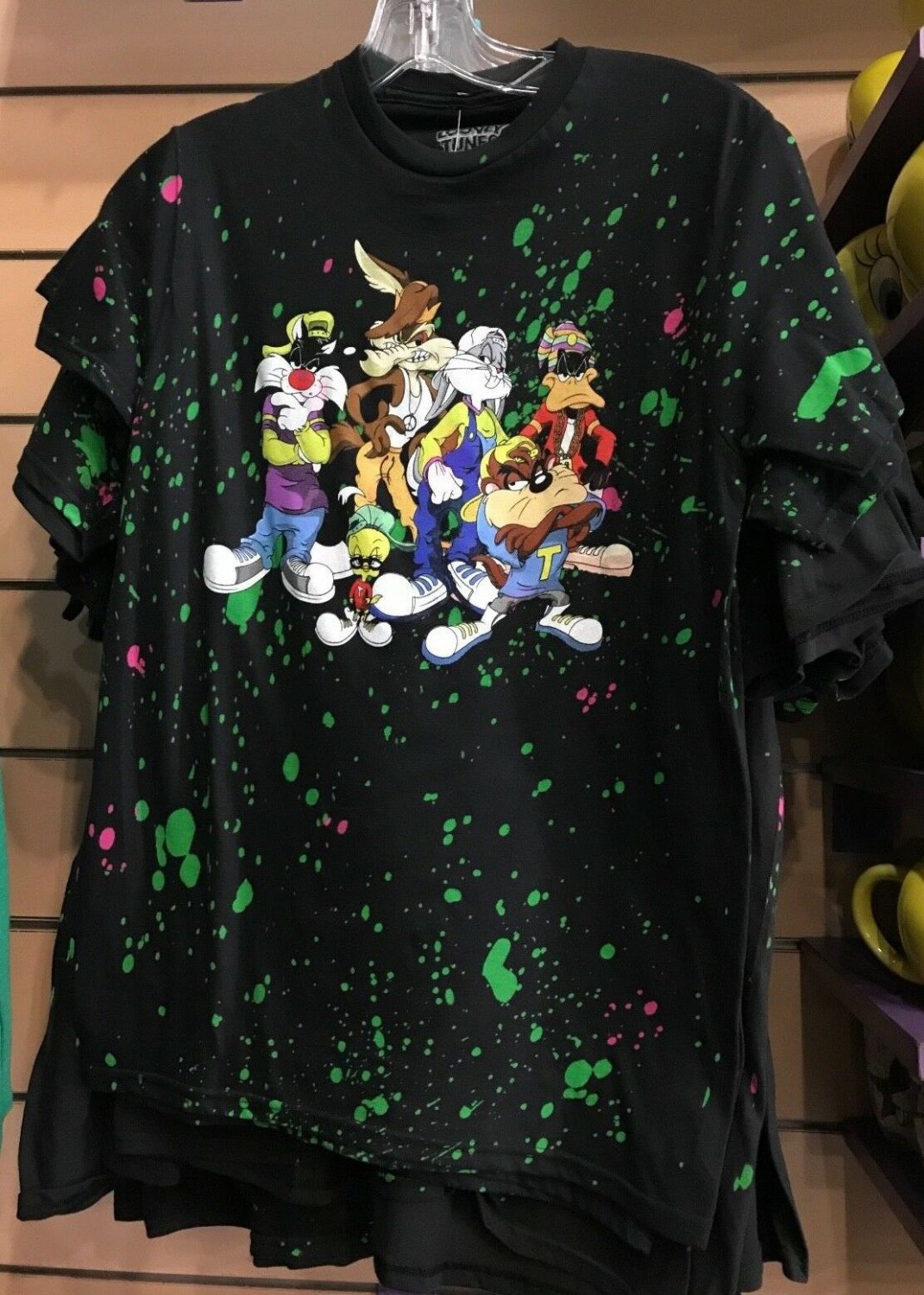 Six Flags Magic Mountain Looney Tunes Squad Splatter Shirt (Small) New