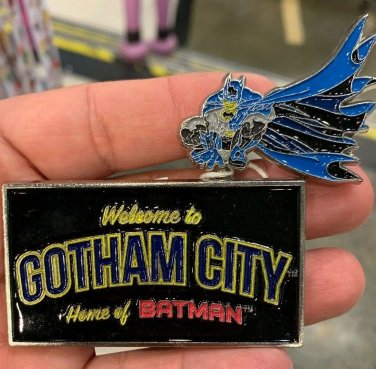 Six Flags Magic Mountain Dc Comics Welcome to Gotham City Home of Batman Magnet