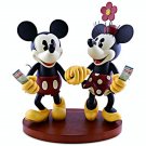 Disney Parks Exclusive Medium Figurine Pie-Eyed Minnie and Mickey Mouse New
