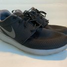 MENS NIKE ROSHE 10 GRAY USED