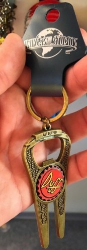 Universal Studios The Simpsons Duff Beer Metal Keychain / Bottler Opener New