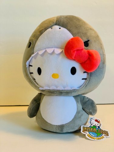 Universal Studios Exclusive Hello Kitty as Shark JAWS Plush Doll New