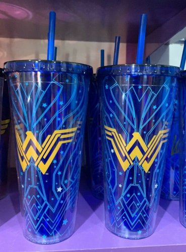 SIX FLAGS MAGIC MOUNTAIN DC COMICS WONDER WOMAN BLUE TUMBLER WITH STRAW NEW