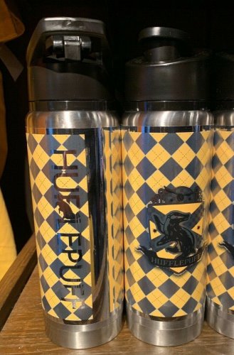 UNIVERSAL STUDIOS HARRY POTTER HUFFLEPUFF VACUUM INSULATED WATER BOTTLE NEW