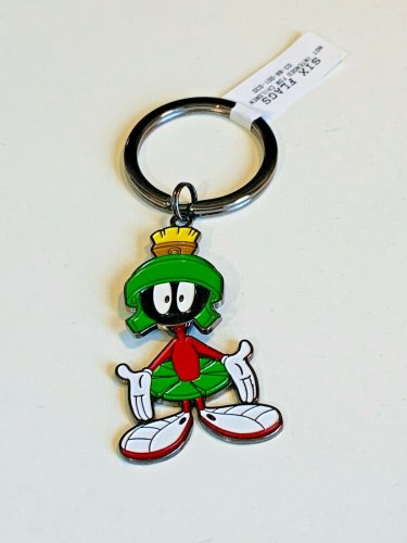 Six Flags Magic Mountain Looney Tunes Marvin The Martian Swinging Keychain New
