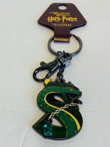 Universal Studios Exclusive Harry Potter Slytherin Mascot Keychain New