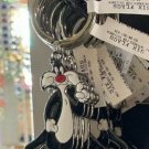 Six Flags Magic Mountain Looney Tunes Sylvester Cat Enamel Keychain New