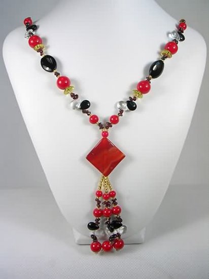 Free shipping---Coral, Garnet, Agate Necklace