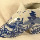 ANTIQUE? FLOW BLUE ENGLAND DELFT PORCELAIN VICTORIAN SHOE FIGURINE  COLONIAL DOG
