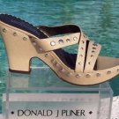 Donald Pliner $250 COUTURE PLATFORM SANDAL Shoe NIB METAL STUD ACCENTS SIGNATURE