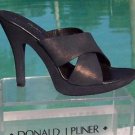 Donald Pliner $275 COUTURE PLATFORM SANDAL Shoe NIB METALLIC LEATHER SLIDE Donald Pliner $275 COUTURE PLATFORM SANDAL Shoe NIB METALLIC LEATHER SLIDE