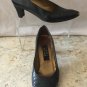Stuart Weitzman Navy Blue Textured Shoe Pump Size 7.5 2 1/2" heel Classic