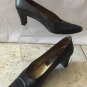 Stuart Weitzman Black Textured Shoe Pump EUC Size 7.5 2 1/2" heel Classic