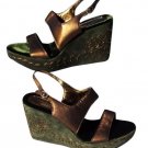 Donald Pliner Metallic Leather Shoe Platform Wedge New Suede Embroidery $275 NIB Donald Pliner Metallic Leather Shoe Platform Wedge New Suede Embroidery $275 NIB