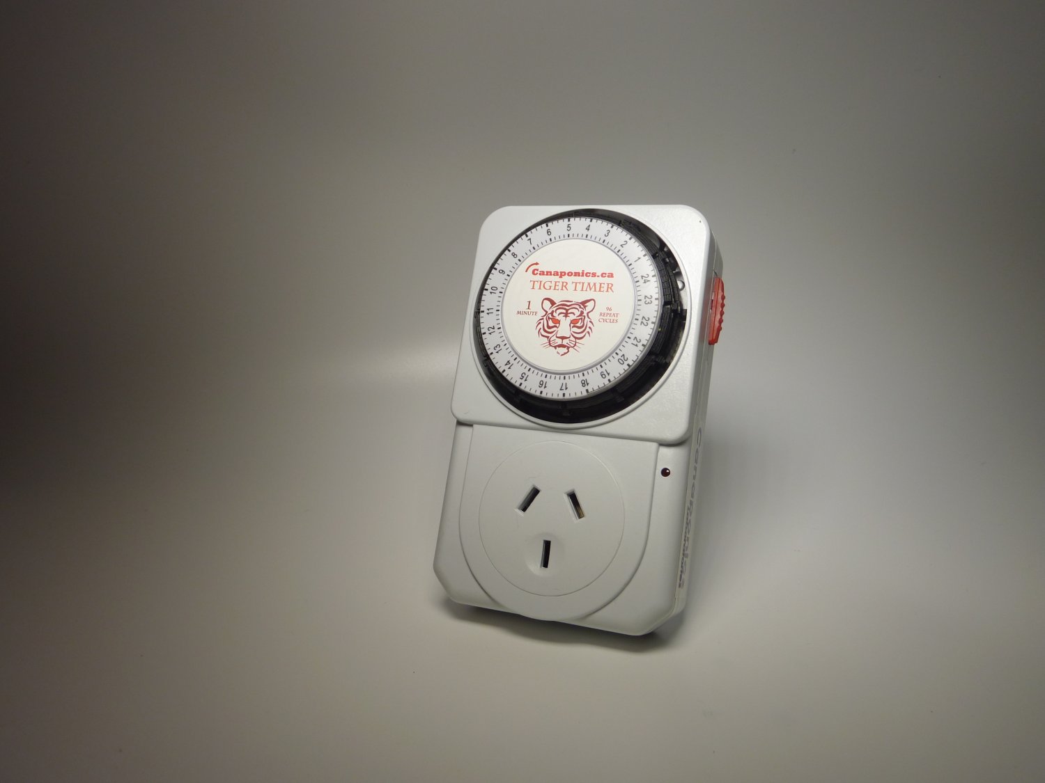 Repeat cycle timer 60 sec x 96 cycles AU Plug Power 2200W Voltage 220