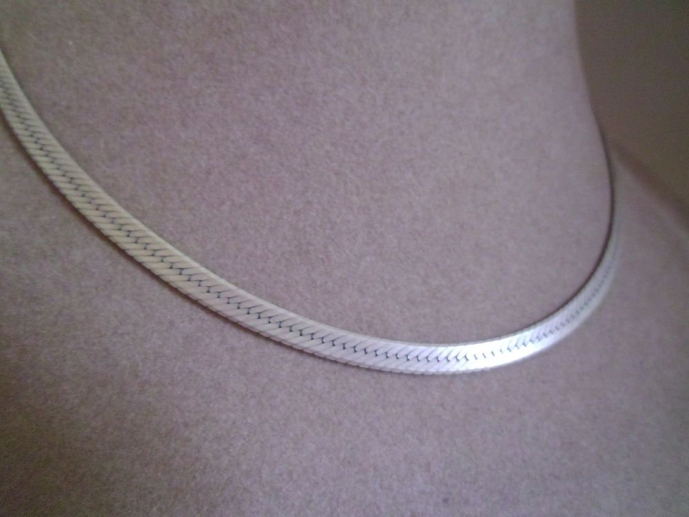 Italy 925 Sterling Silver Herringbone 16" Necklace 1315