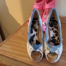 country lace heels