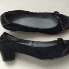 Stuart Weitzman Black Suede Scrunch Kitten Heel Pumps With Bow Size 7 M