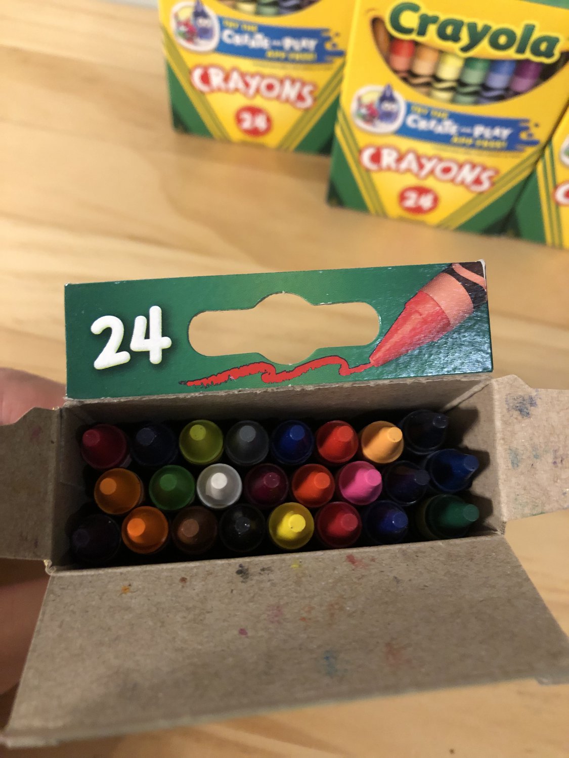 Crayola Crayons 24count Box Bulk Lot