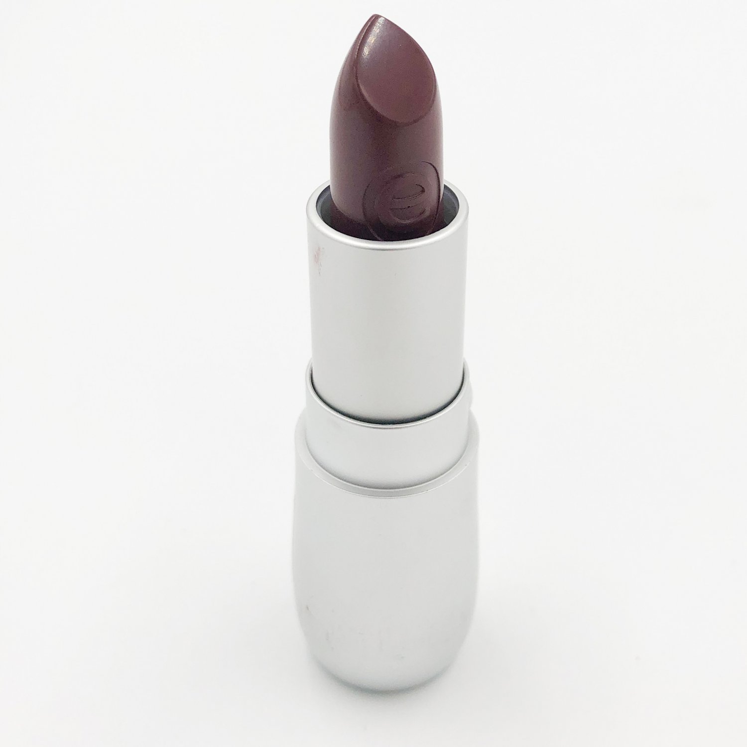 essence Velvet Matte Lipstick 11 Fudgy Brownies