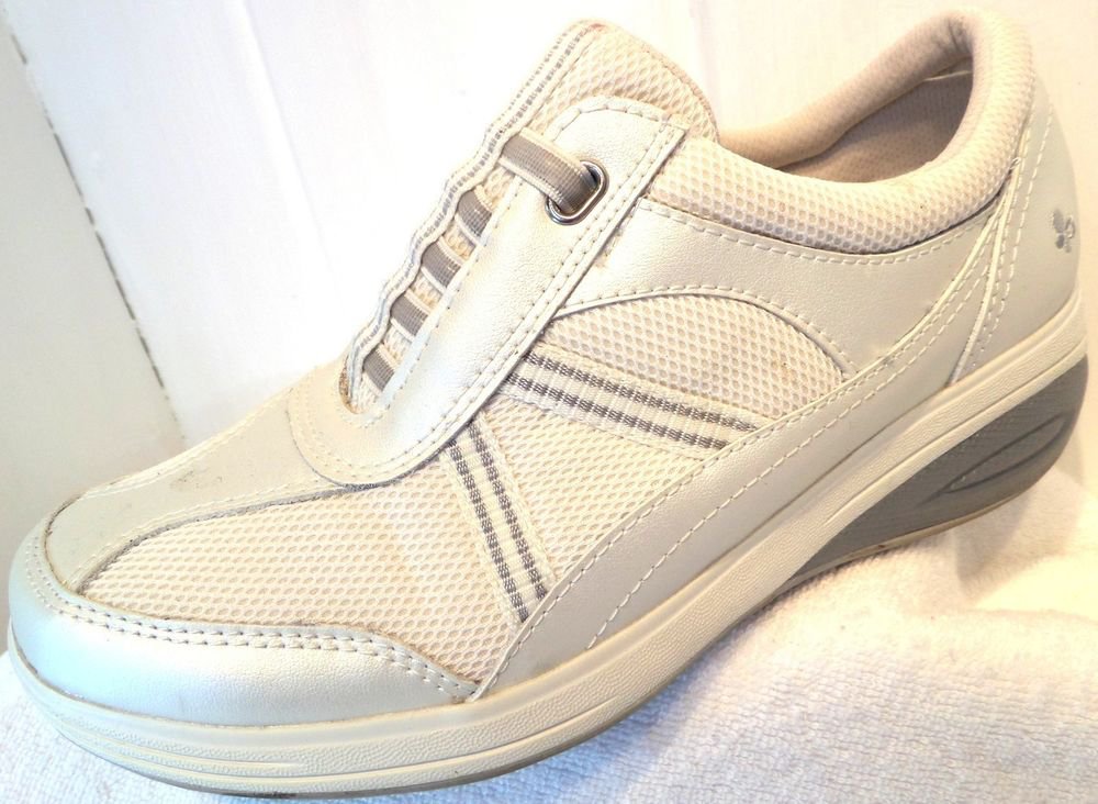 6 Get Fit Slip On White Leather Sneakers by Grasshoppers Worn Twice