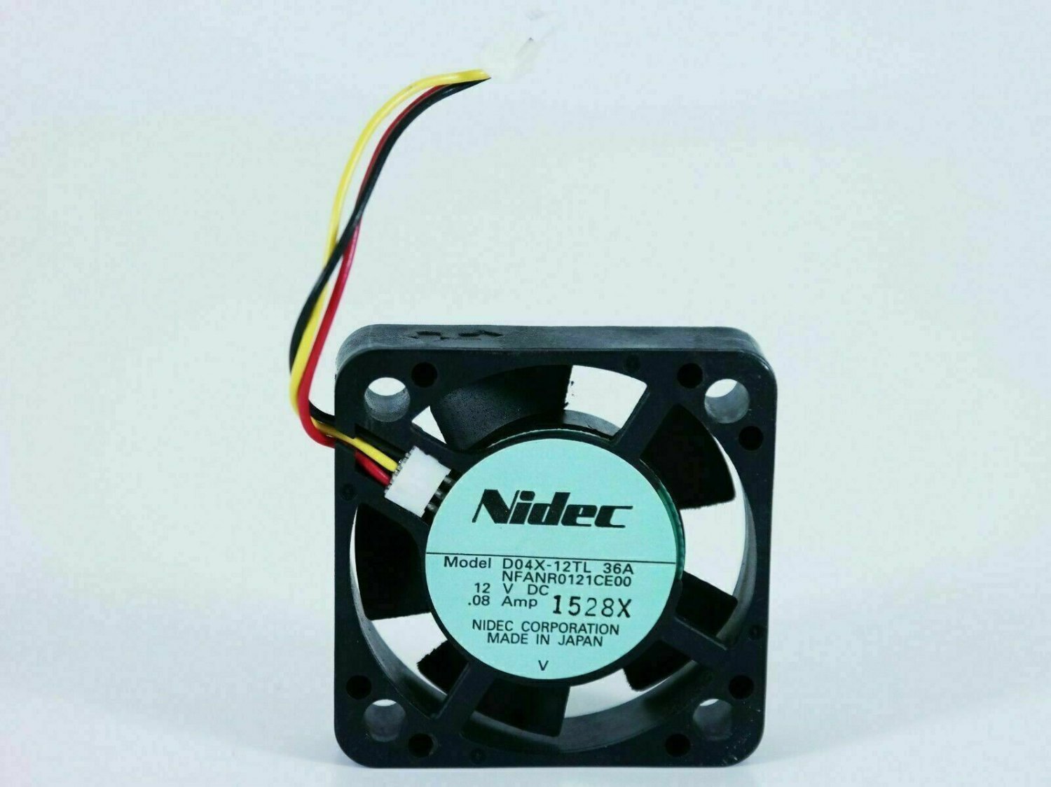 NIDEC D04X-12TL 36A 12V 0.8A cooling fan 3-PIN