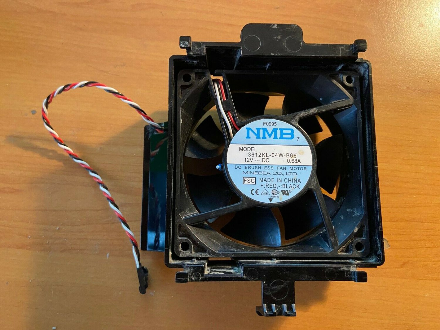 Dell OEM  NMB DC Brushless 3 Pin Fan DC 12V 0.68A 3612KL-04W-B66