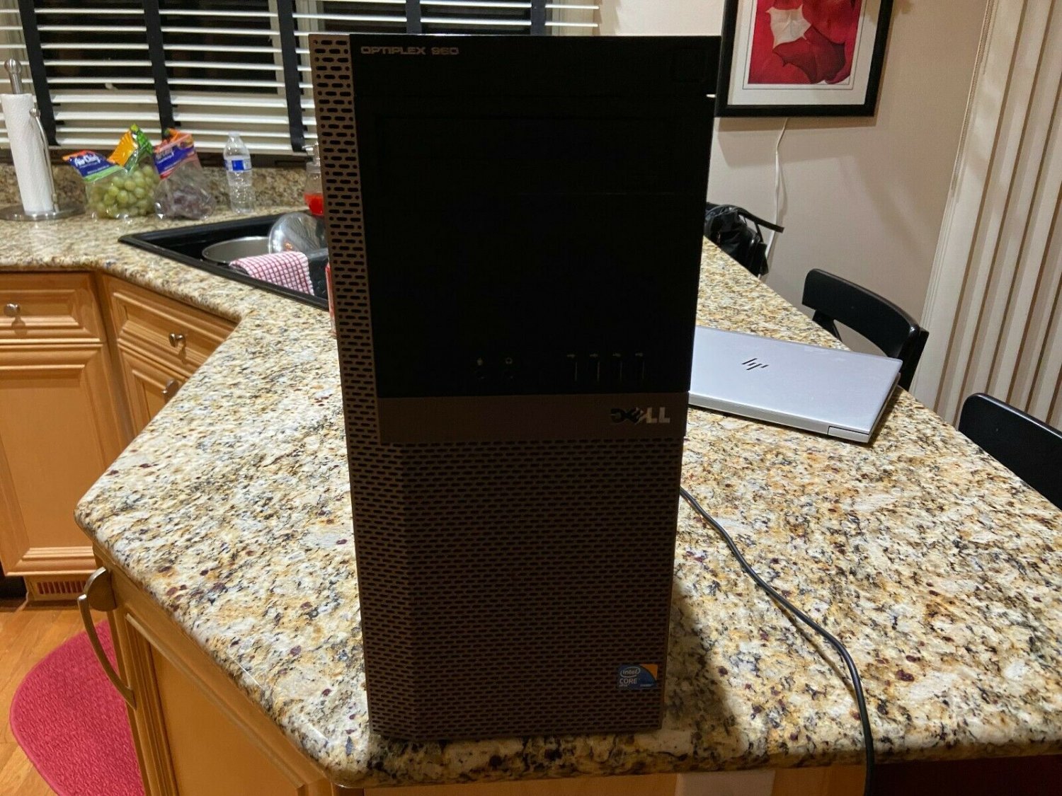 Dell Optiplex 960 Mt Intel Core Duo E8400 CPU 3.00GHZ 4GB 500GB Win 7 Pro