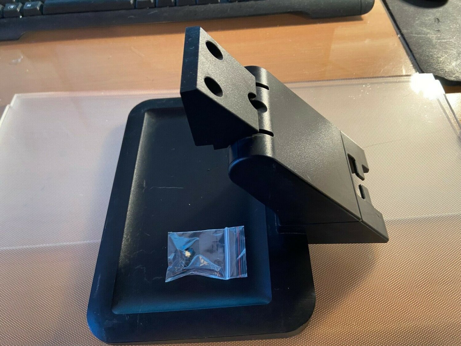 HP Original LE1901W Monitor Stand + Screws 501240217900R