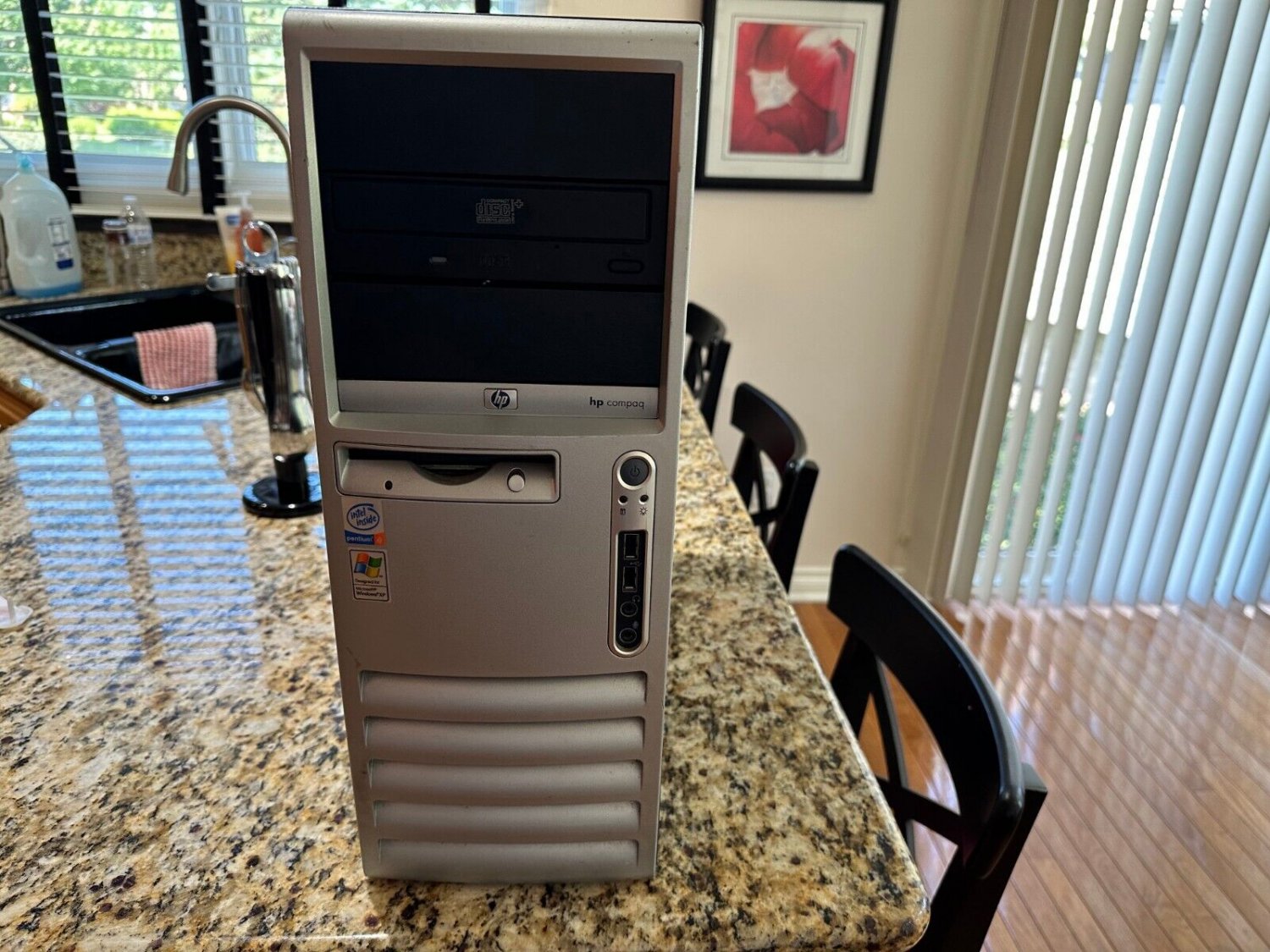 Rare HP d530 CMT Pentium 4  2.8GHz  1GB Ram 1TB HD Win XP3 Pro + All Drivers