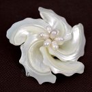 J22  Handcrafted AA+ Mother of Pearl Flower Brooch Pin
