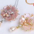 J24  Handcrafted Mother of Pearl Crystal Flower Brooch Pin/Pendant