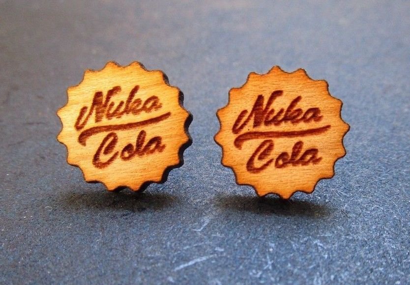 Fall Out - Nuka Cola Bottle Cap Shaped Laser Engraved Cherry Wood Stud Earrings