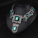Europe and the United States temperament deserve to act the role of the necklace