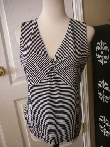CHARTER CLUB Women's NAVY BLUE WHITE STRIPE V-NECK Sleeveless Blouse Top SIZE M