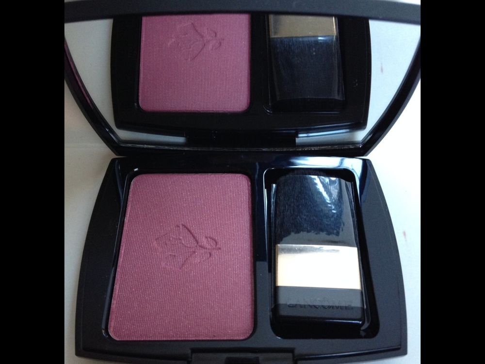 Fresh 07/2014 BLUSH SUBTIL OIL FREE POWDER BLUSH in Shimmer