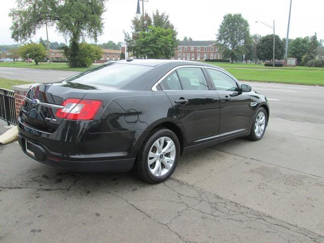 2012 Ford Taurus SEL AWD 4dr Sedan