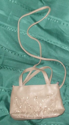 Cute SHOULDER PURSE BUTTERFLY DAISY EMBROIDERED 9" 24" DROP STRAP