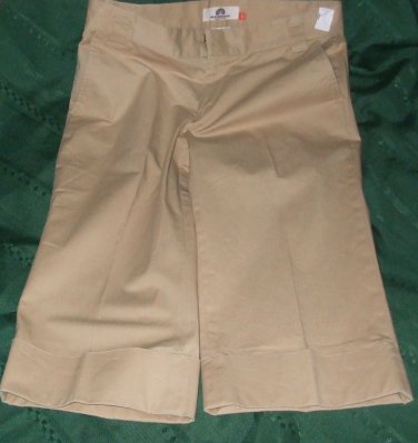 $48 tan capri shorts WEATHERPROOF garment co. size 8 inseam 17" slack pants