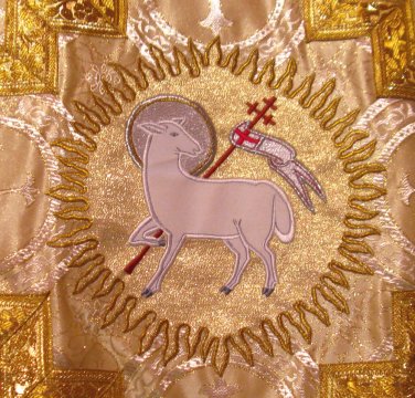 Gold Brocade Agnus Dei Fiddleback Chasuble Set + Veil, Burse, Maniple, Stole