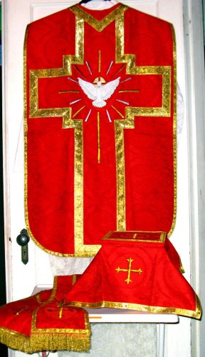 Holy Ghost Red Damask Fiddleback Chasuble Set+Veil, Burse, Maniple, Stole