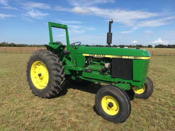 John Deere 2940 Tractor Technical Manual TM1220
