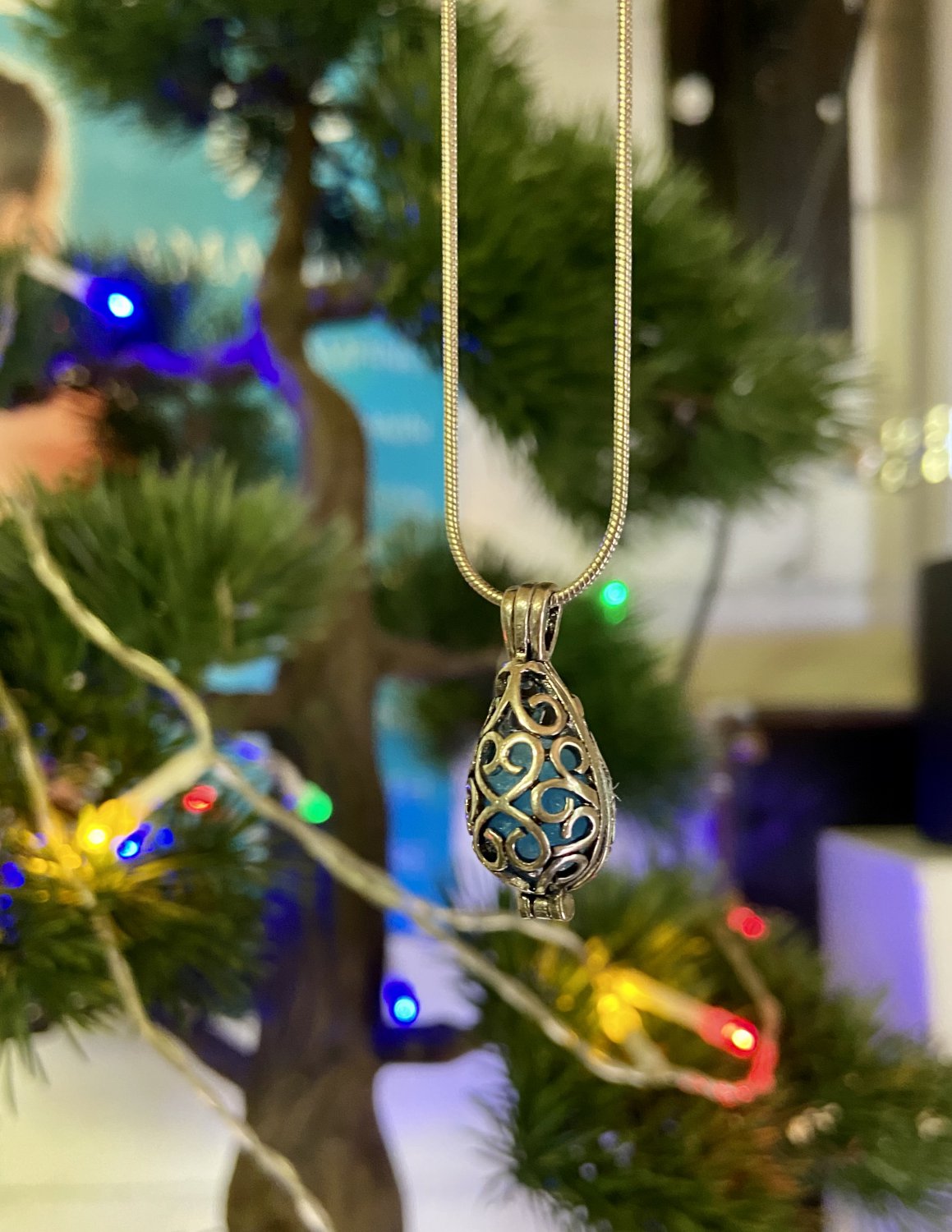 Tear Drop Diffuser Necklace