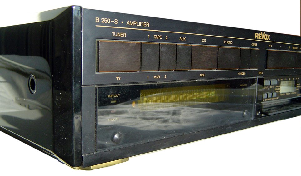 REVOX B250S HIFI STEREO AMPLIFIER