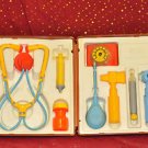VINTAGE 1977 FISHER PRICE MEDICAL KIT COMPLETE IN CASE 5+, Boys & Girls & Doctor