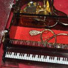 PIANO JEWELRY MUSIC BOX MADE IN JAPAN PLAYS ''MEMORIES'' Mixed Material