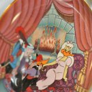 Collector Plate Looney Tunes Plate The Scarlet Pumpernickle COA Mixed Materials