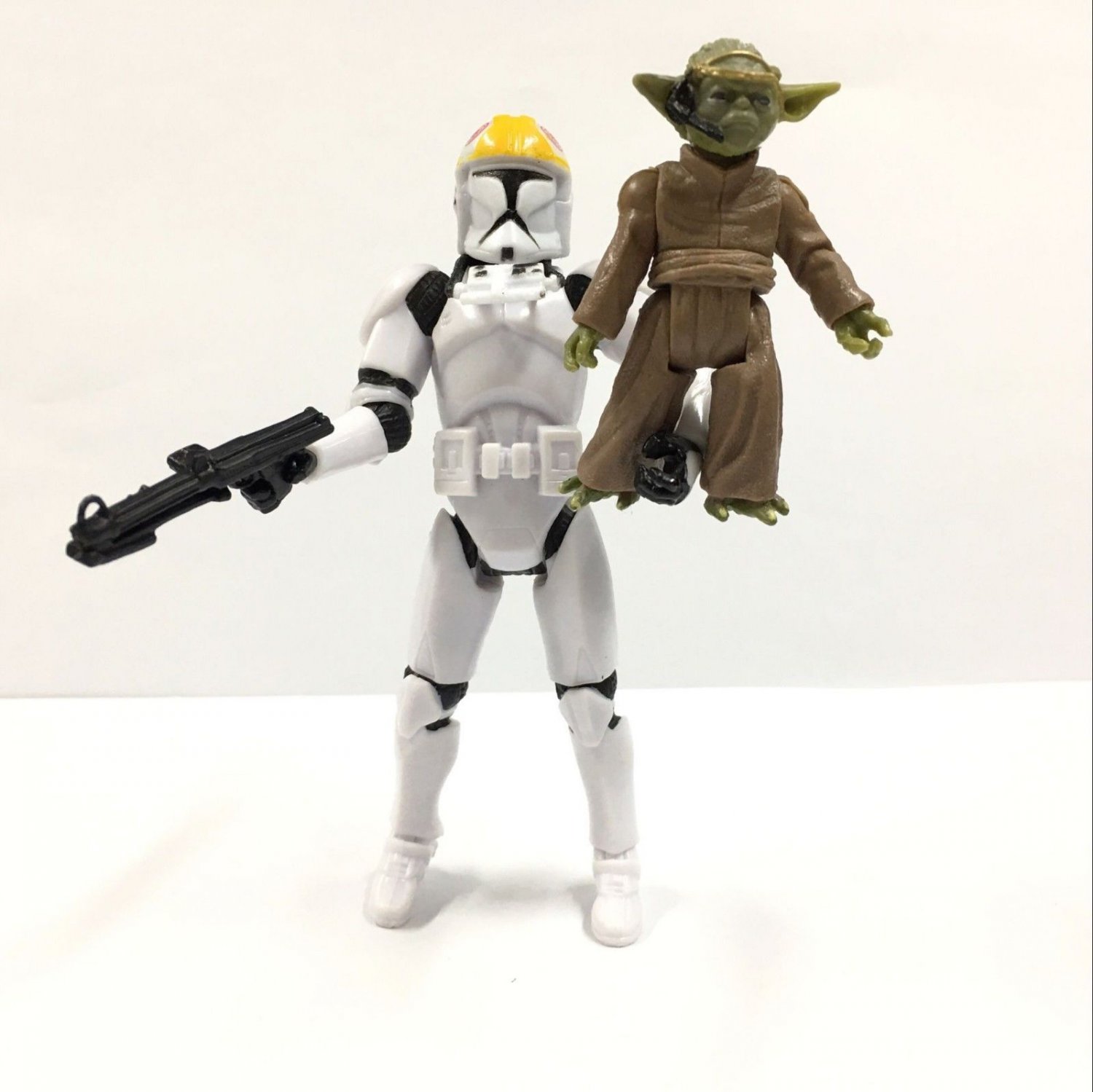 yoda clone trooper statue