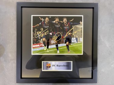 Messi, Neymar, Suarez, Barcelona MSN signature replica photo frame framing jersey hanging football